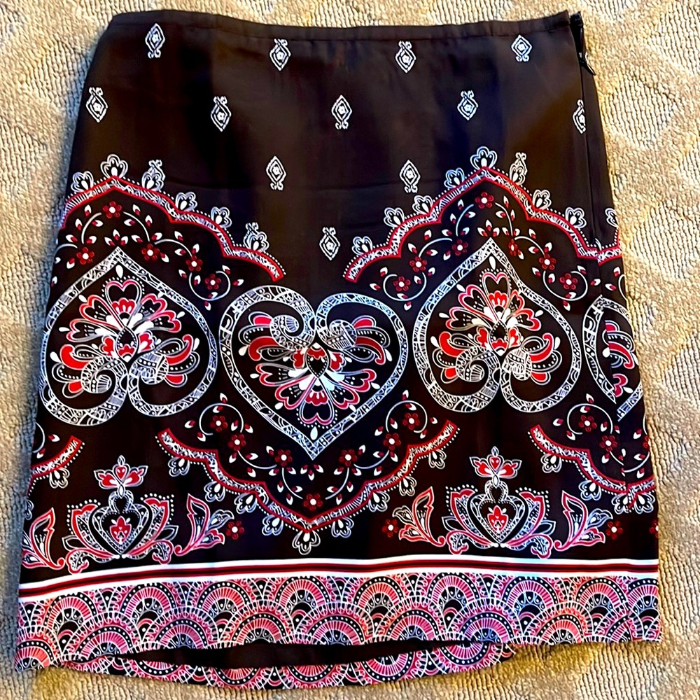 Loft pattern skirt Size 8